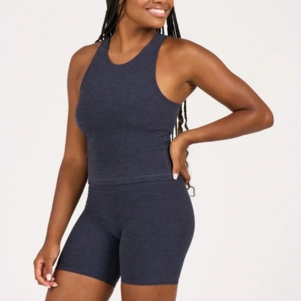 Vuori Elevation Plyo Tank
